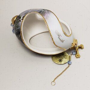 Thomas Kinkade Faith Ornament